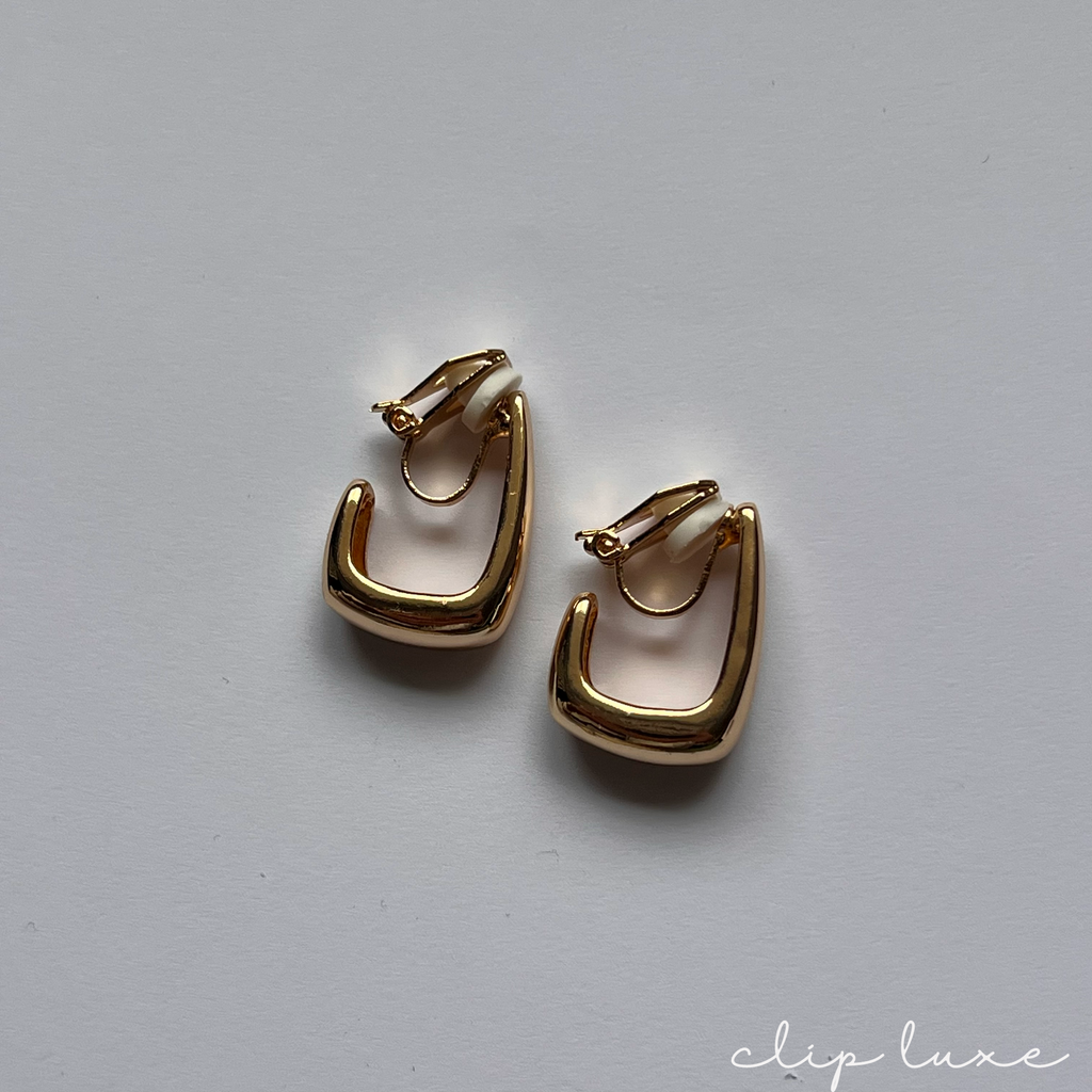 Teardrop clip on earrings