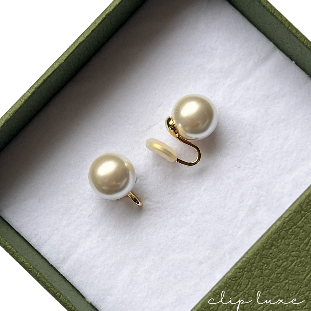 Classic pearl stud clip on earrings