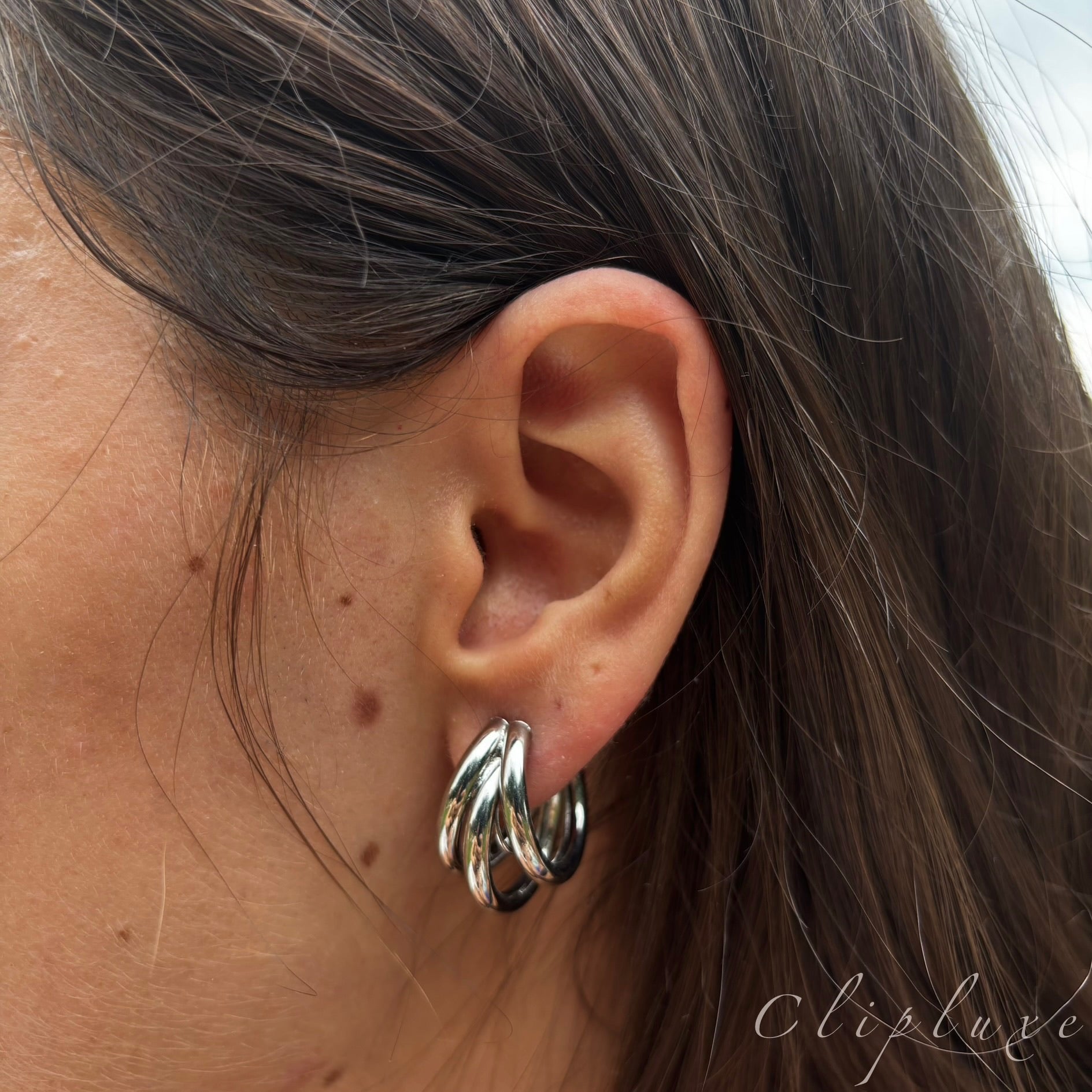 Tripple hoop clip on earrings