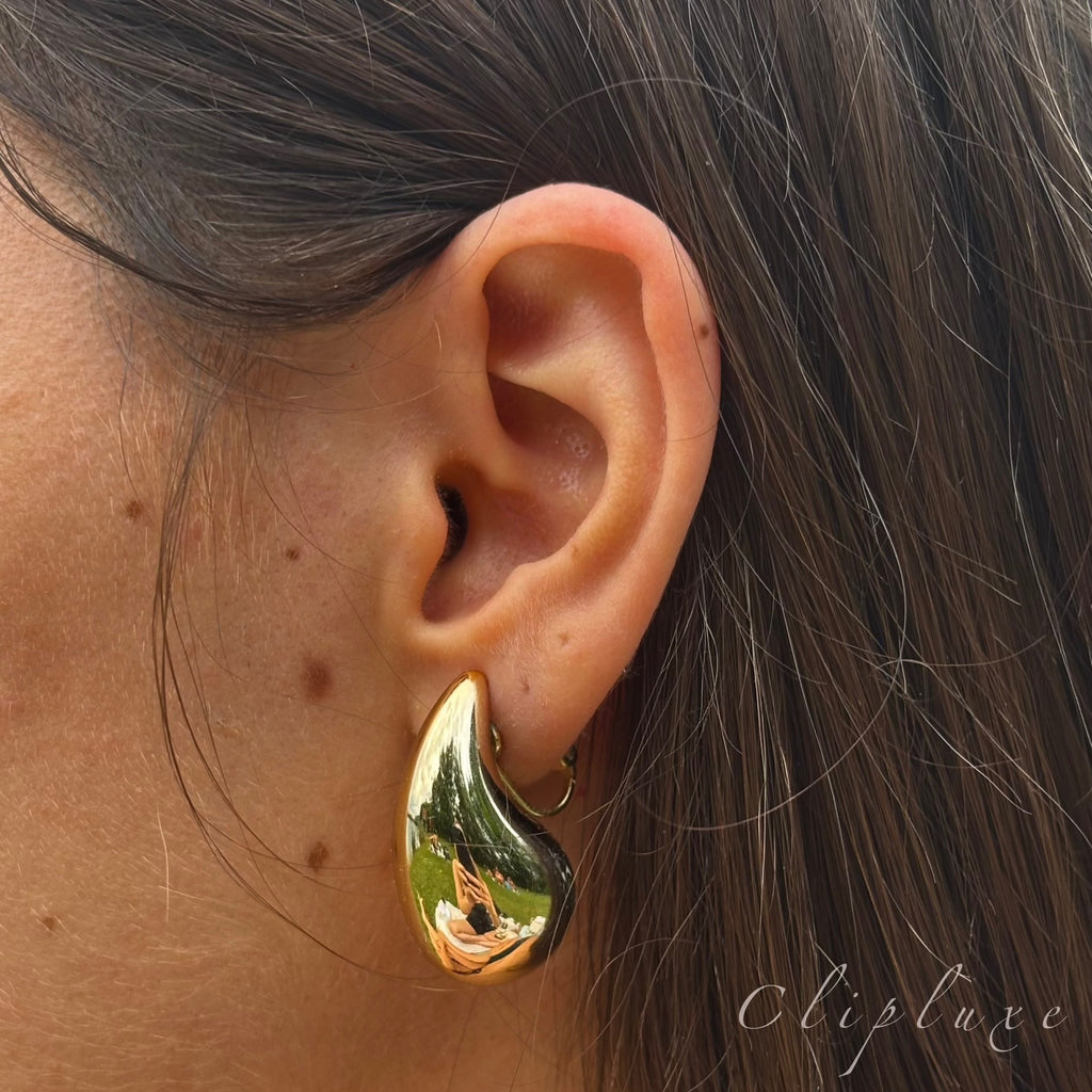Viral statement drop clip on earrings