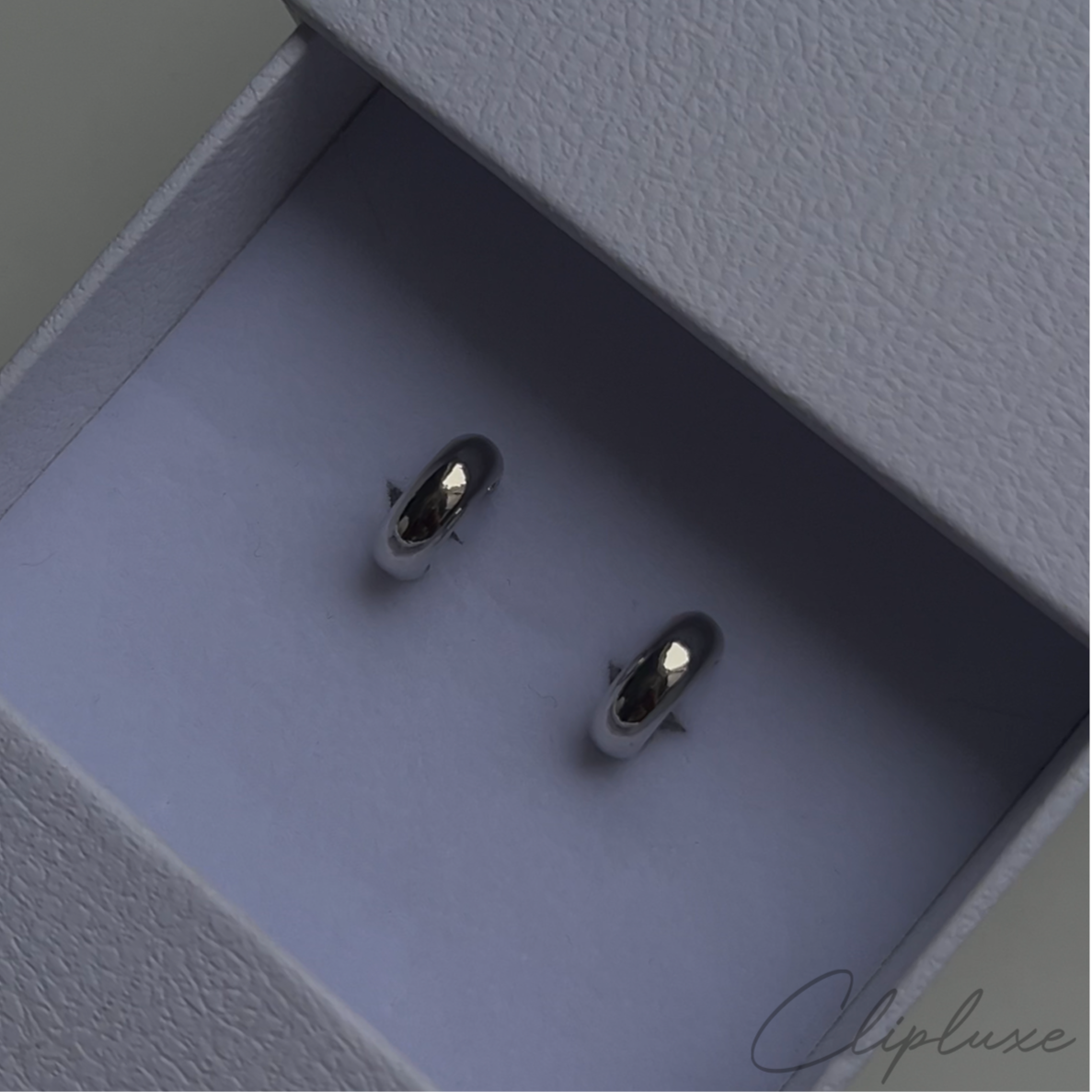 Minimalistic small hoop Clip-on earring