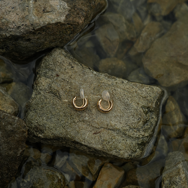 Everyday hoop clip on earrings