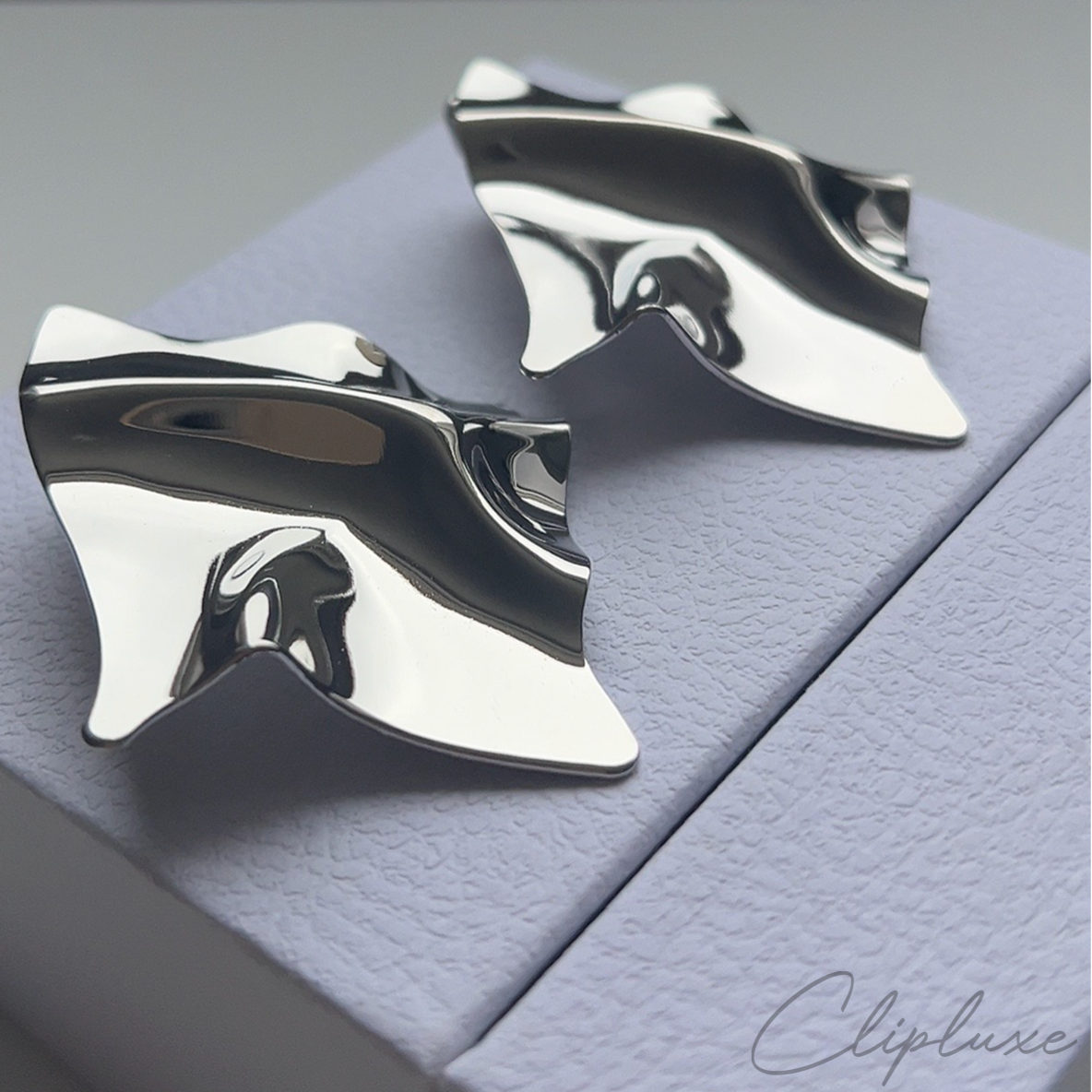 Irregular hanging Clip-on earring