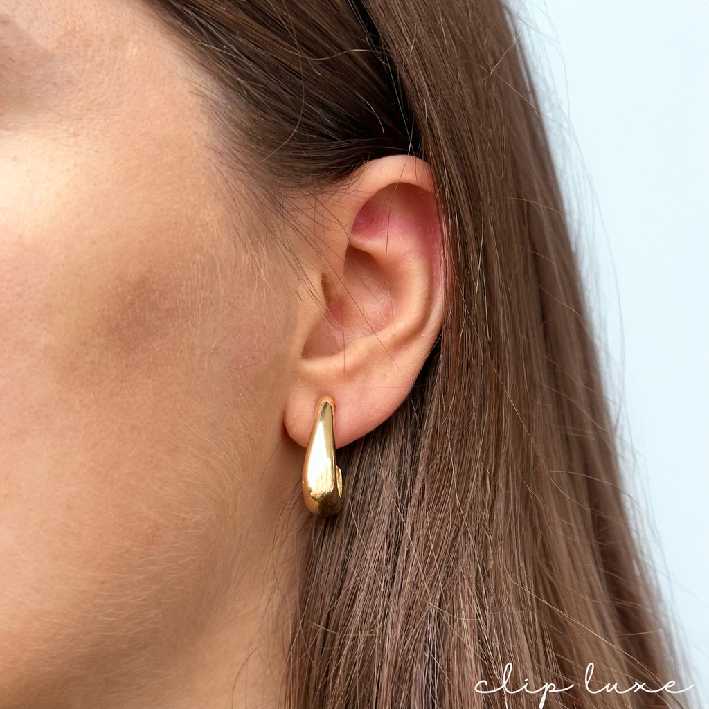 Teardrop clip on earrings