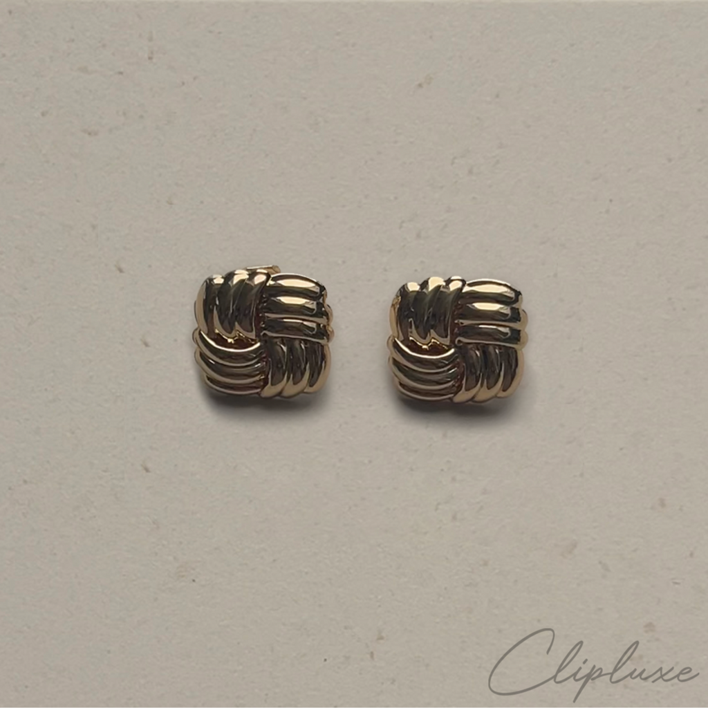 Chunky square Clip-on earring