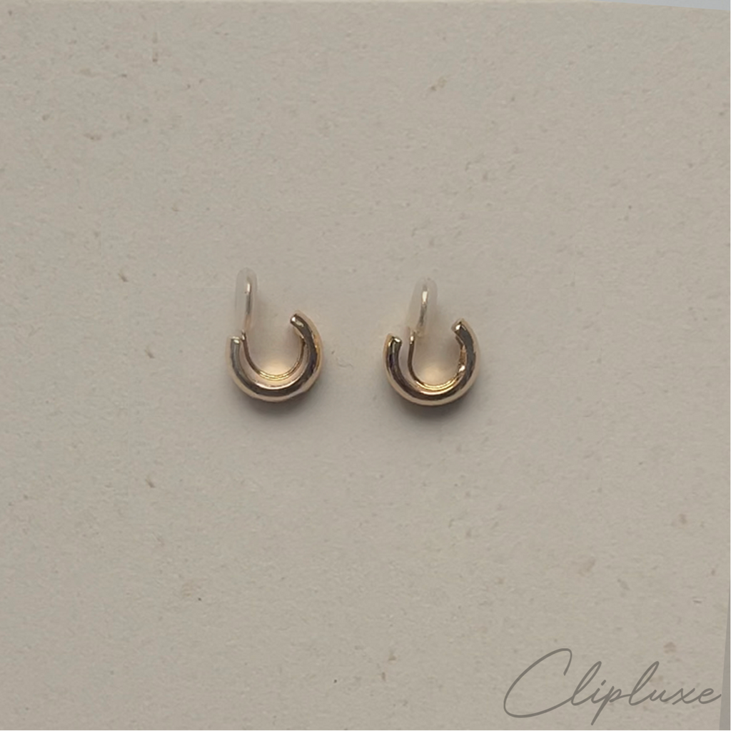 Minimalistic small hoop Clip-on earring