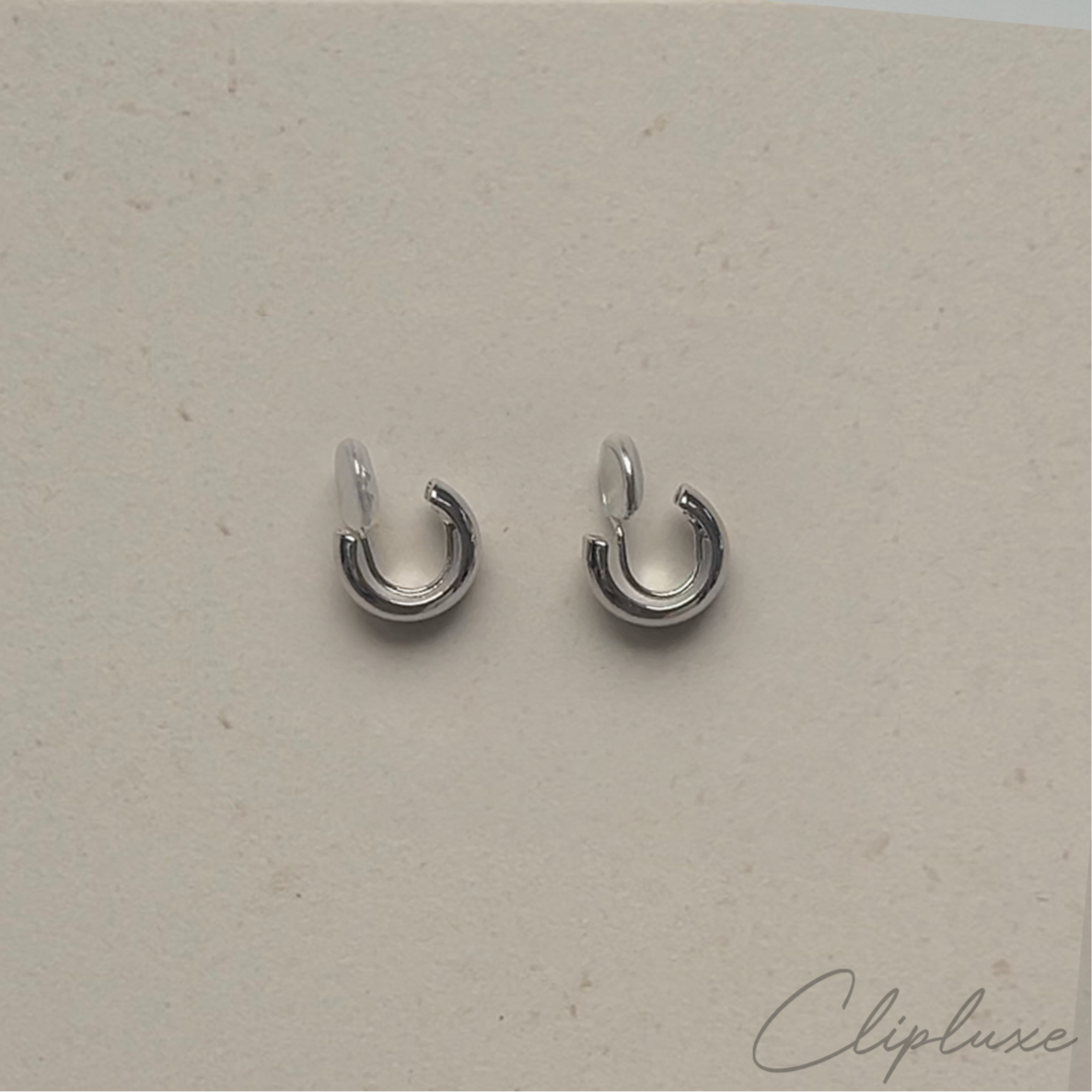 Minimalistic small hoop Clip-on earring