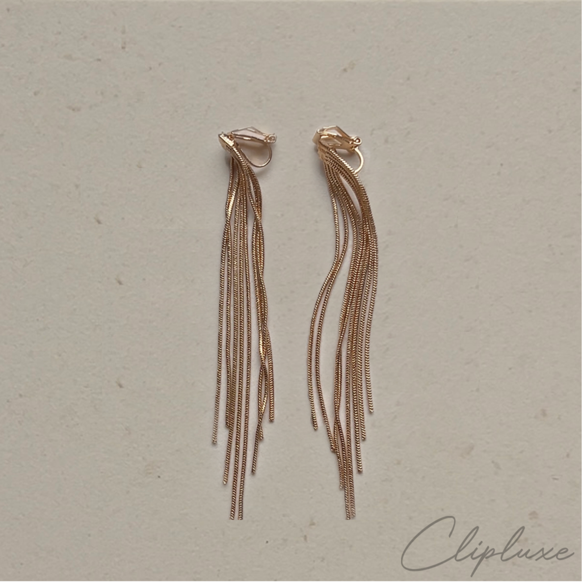 Elegant dangling Clip-on earring
