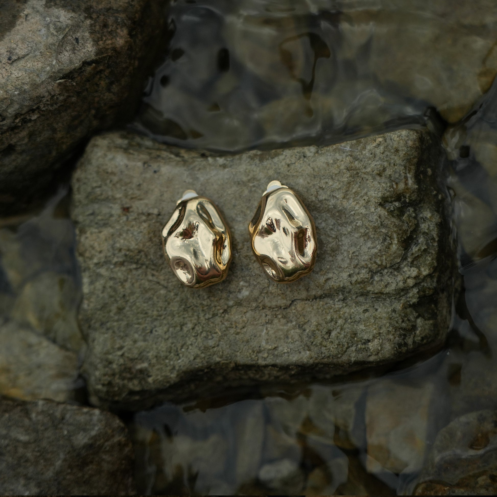 Irregular Hammered Clip-on earring