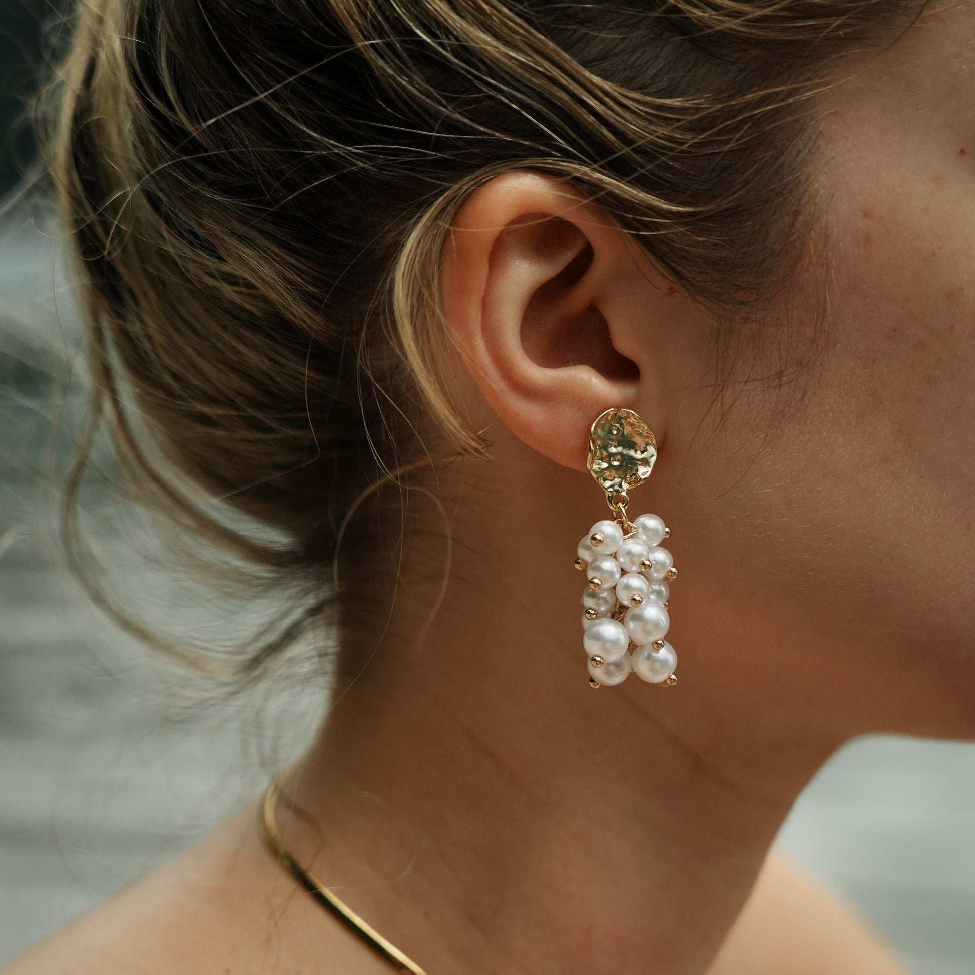 Pearl cascade clip on earrings
