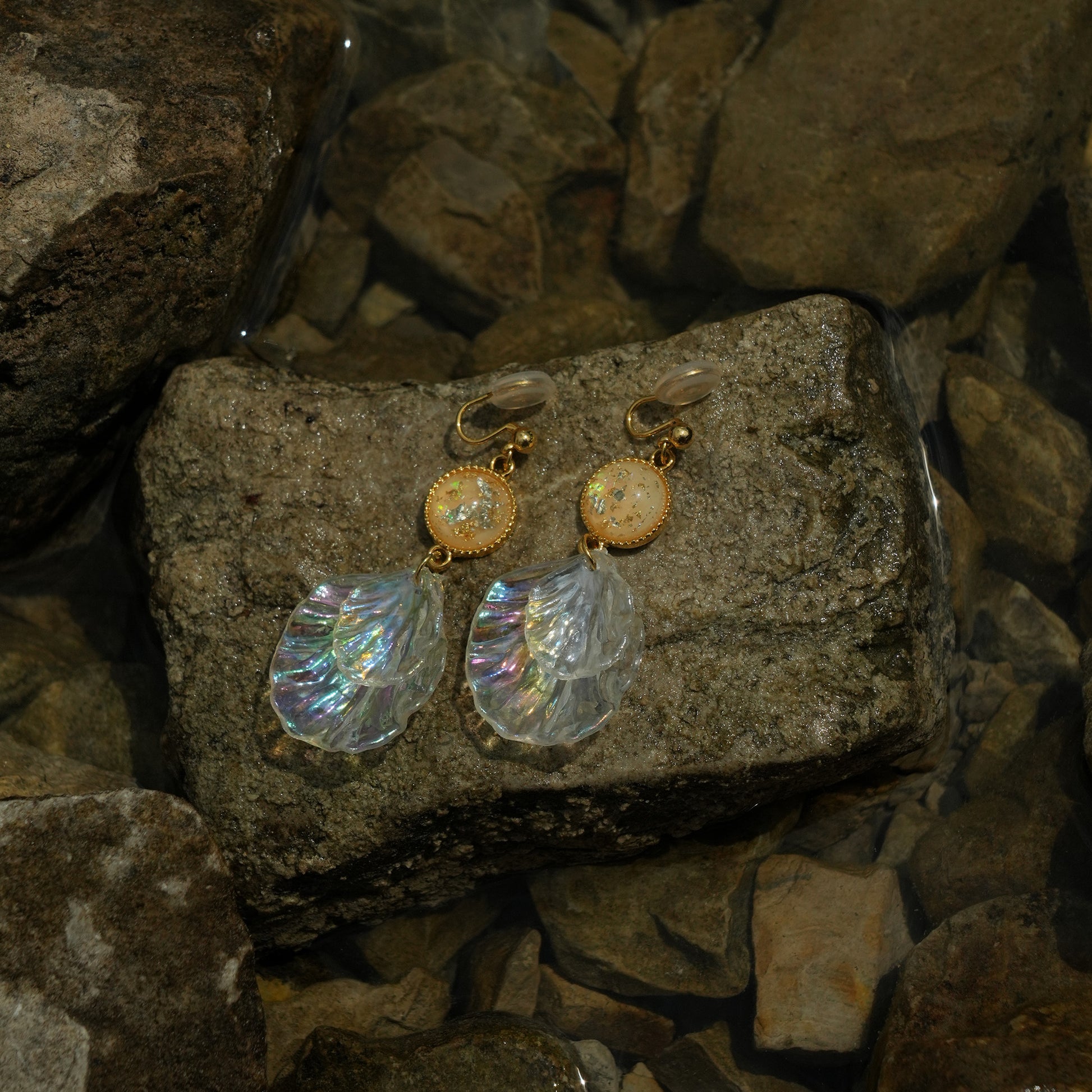 Shimmer coast statement clip on earrings