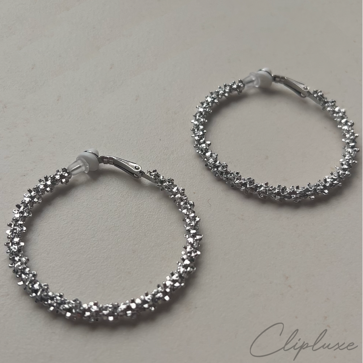 Textured simple hoop Clip-on earring