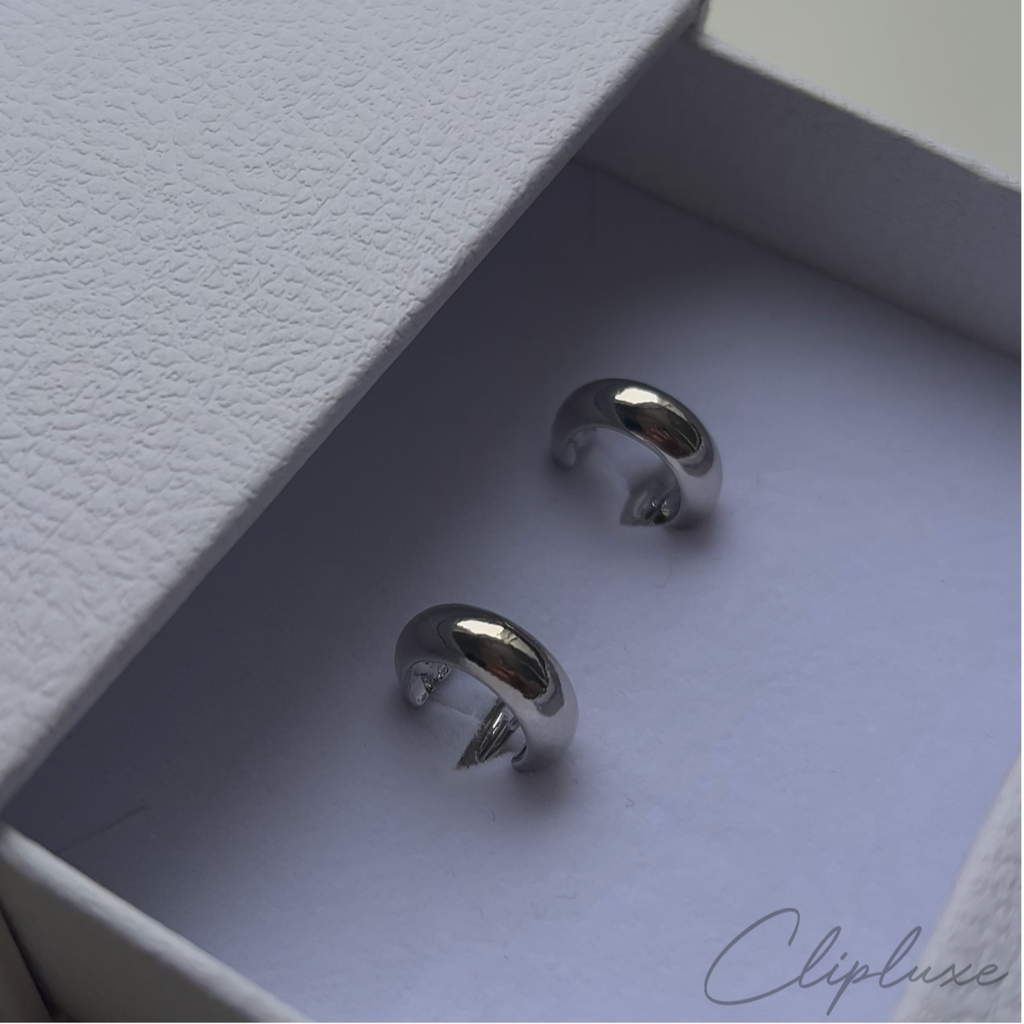 Minimalistic small hoop Clip-on earring
